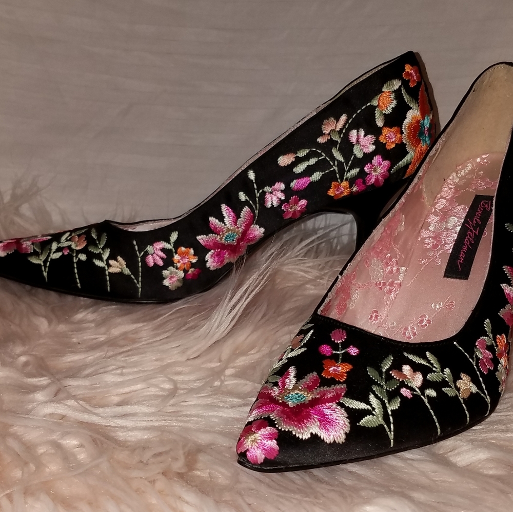 Beverly Feldman Heels, Size 7.5
